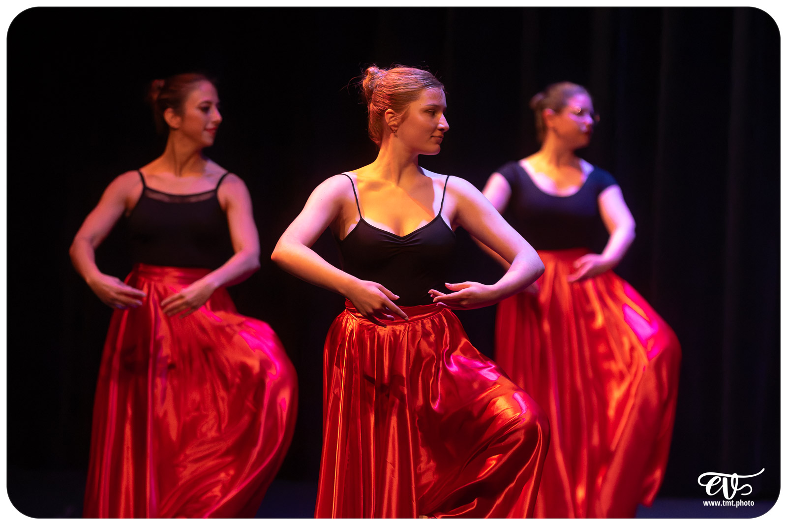 ECOLE DE DANSE CÉCILE ADAMOW
